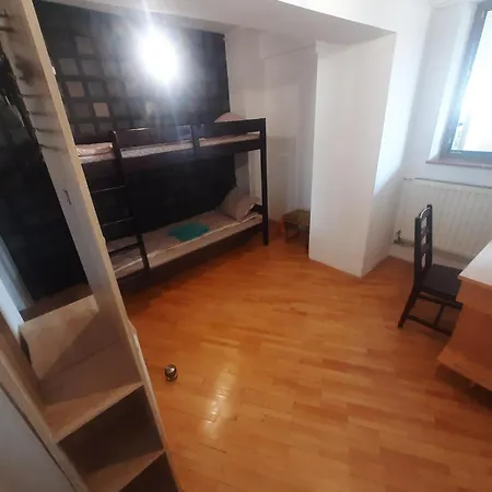 ホステル Comuna Penthouse Ultracentral ブカレスト